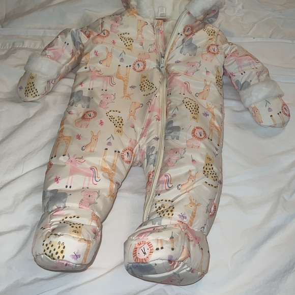 Baby girl winter snowsuit - Picture 4 of 6